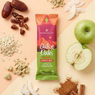 Oats & Dates: Apple & Cinnamon